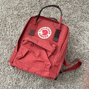 Fjallraven Kanken Mini Backpack